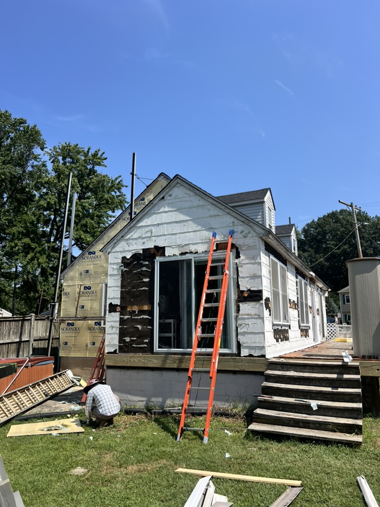 Side view of siding installation